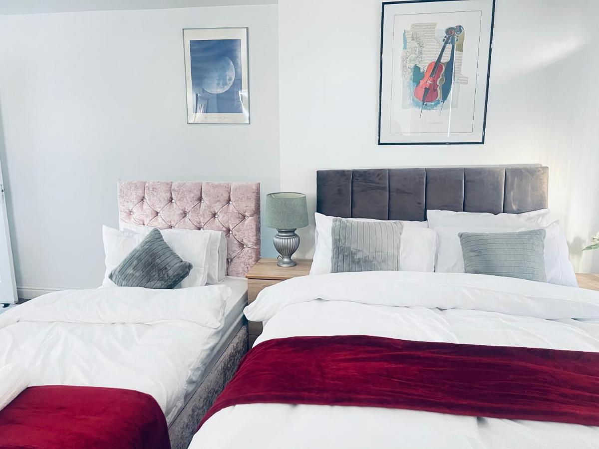 1 Bed Apartment Бирмингам Екстериор снимка